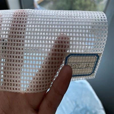 Flamskyddande nätbanner utan foder